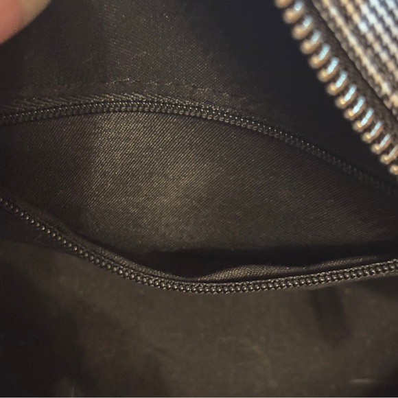 Madden NYC Women's handbag no crossbody strap - Picture 9 of 14